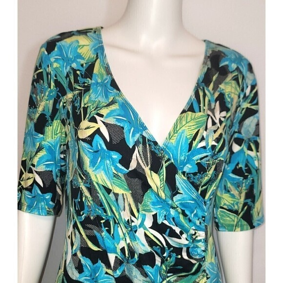 Dana Buchman Cross Over Gathered Side Blouse  - Size M - Picture 5 of 11